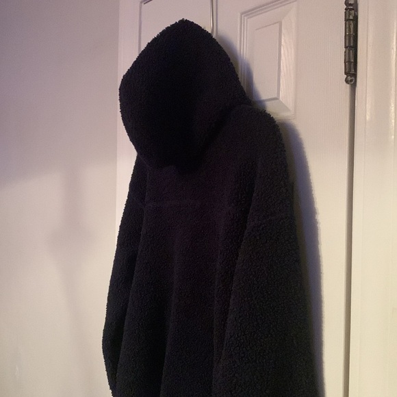 Old Navy Dark Blue Teddy Sweater Size M - Picture 4 of 10